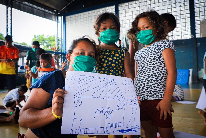 Alejandra Jimenez, 23, participou das atividades no Abrigo Santa Etelvina em Manaus