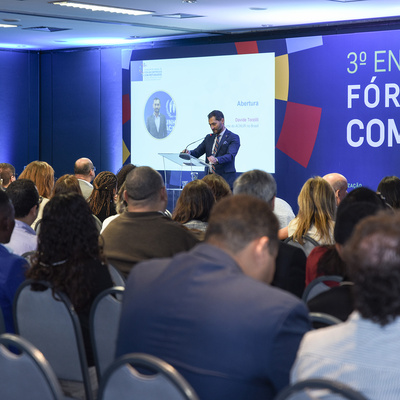 O representante do ACNUR no Brasil, Davide Torzilli, durante abertura do 3º Encontro Anual do Fórum Empresas com Refugiados