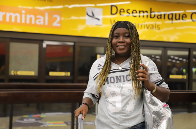 A haitiana Jeanne-Marie Hippolite chegou nesta quarta, 15, a Guarulhos (SP) e recebeu apoio do ACNUR para encontrar a família no Paraná