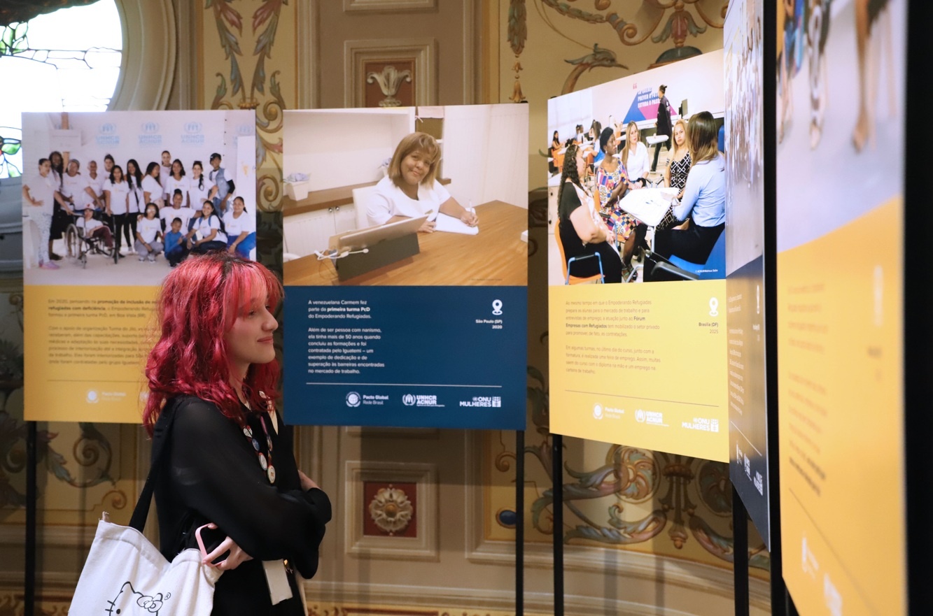Exposição sobre os 10 anos do projeto Empoderando Refugiadas 
