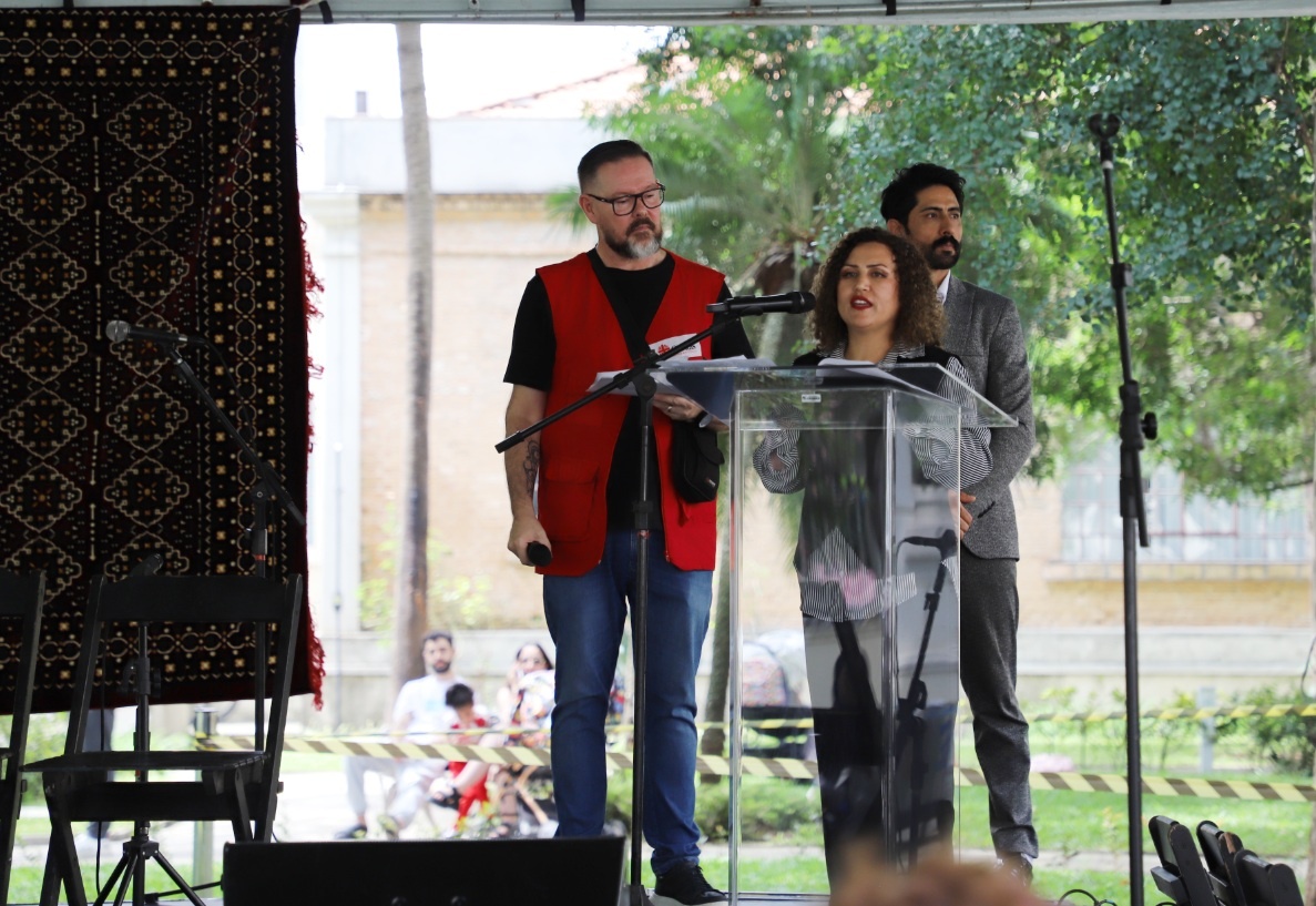 Evento contou com declamação de poesias, declamadas em dari e traduzidas para português