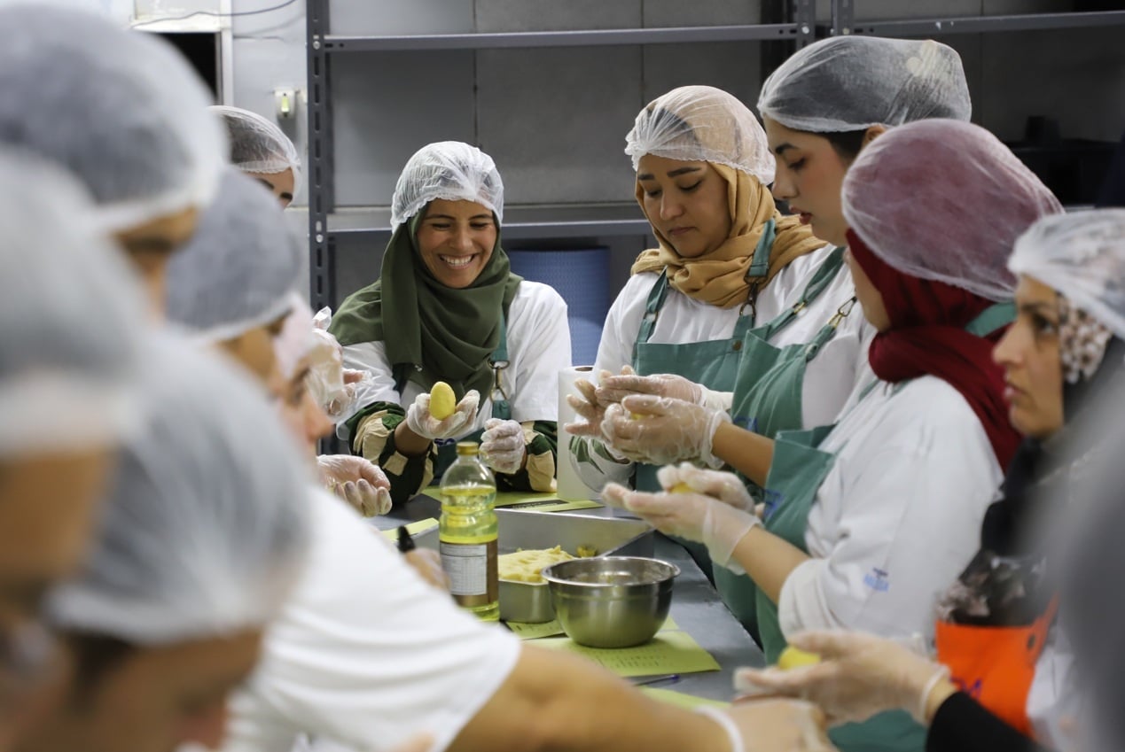 Curso estimulou produção de comidas típicas do Brasil com tempero afegão, como a coxinha de frango temperada com especiarias