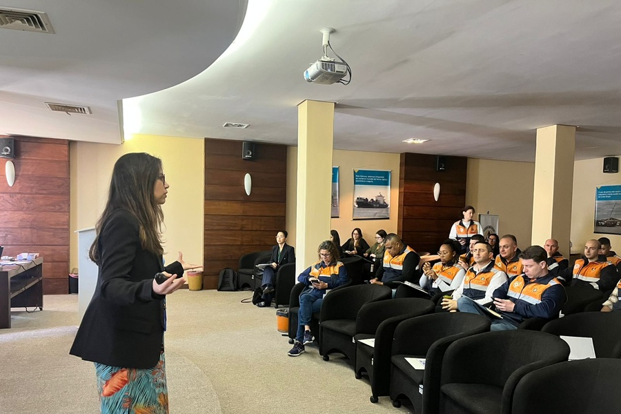 Em Porto Alegre, ACNUR realiza capacitação de profissionais da Defesa Civil para atuação em emergências