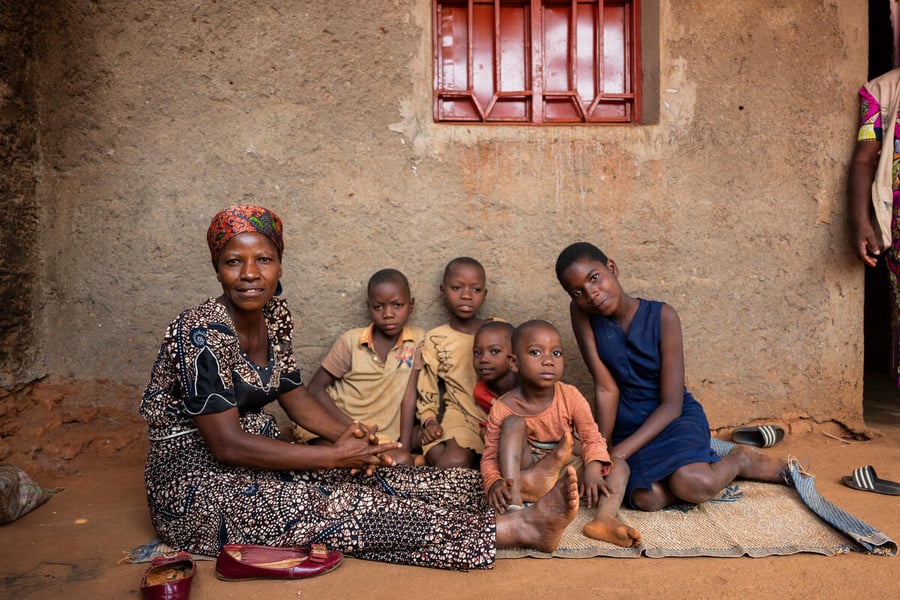 Burundi. Burundian refugees return home