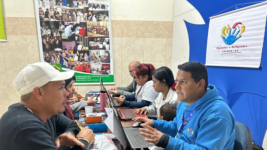 Censo com população refugiada e migrante no RS