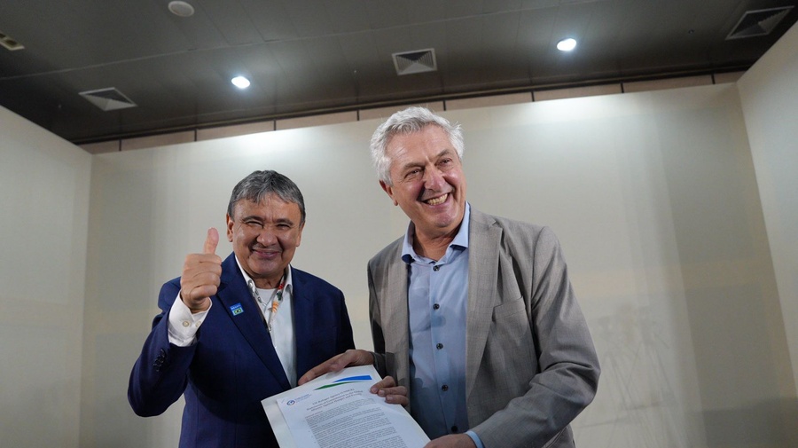 ACNUR assina Aliança Global contra a Fome e a Pobreza