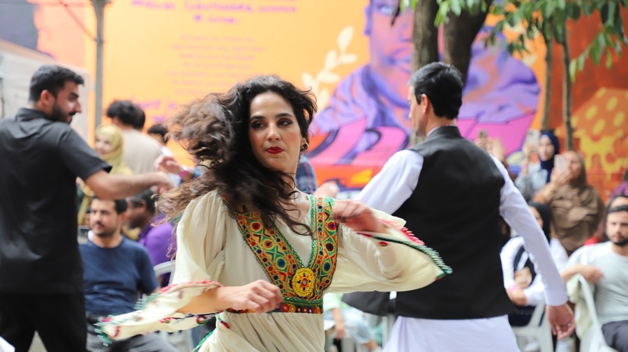 Feira Imigração em Cena contou com apresentações artísticas e promoção da cultura afegã