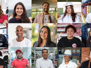Mujeres y hombre en plano perfil 