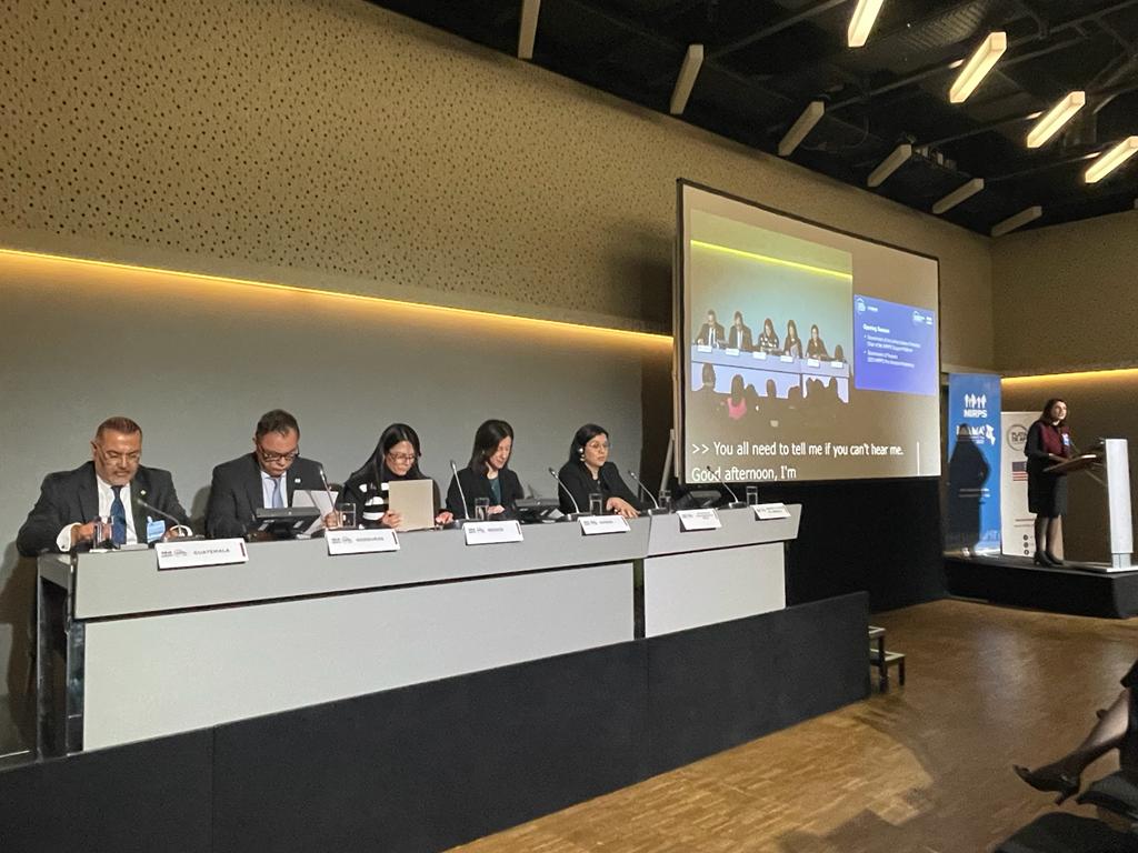 Durante su participación en los eventos, autoridades hondureñas presentaron los avances del país en materia de protección a personas desplazadas y participaron en nuevos compromisos globales.
