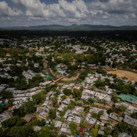 Vista aérea del Campamento 5 en Cox's Bazar, Bangladesh, parte del mayor asentamiento de personas refugiadas del mundo.
