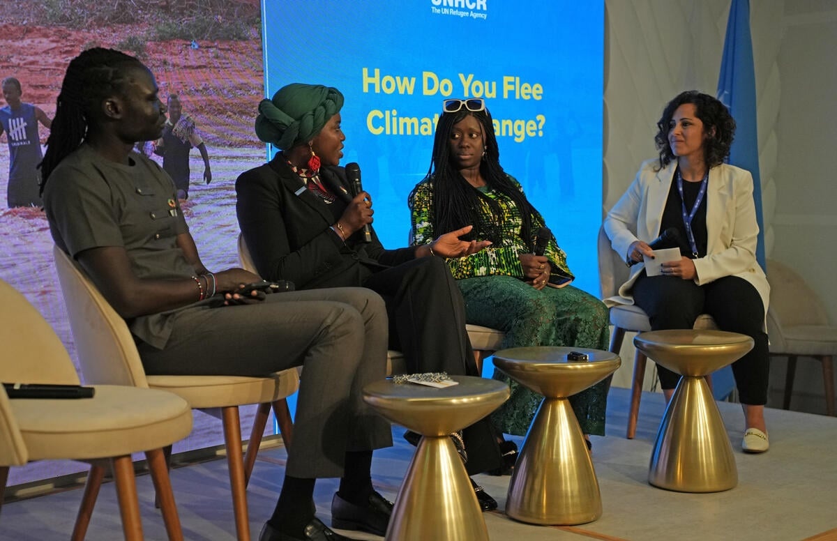 EAU. La Embajadora de Buena Voluntad de ACNUR, Emi Mahmoud, en la COP 28