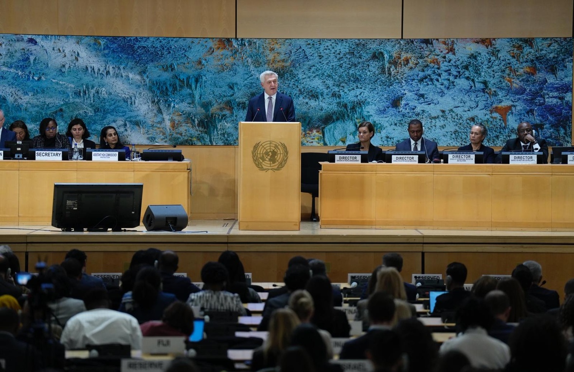 El Alto Comisionado de las Naciones Unidas para los Refugiados, Filippo Grandi, durante su discurso inaugural de la 76 sesión plenaria del Comité Ejecutivo del Programa del Alto Comisionado, en Ginebra, Suiza.