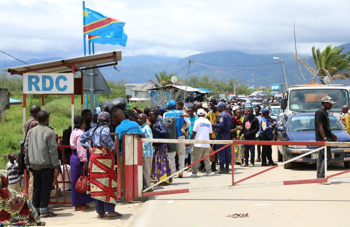 Burundi. Miles llegan a Burundi en pocos días, huyendo de las crecientes tensiones y la violencia en el este de la República Democrática del Congo.