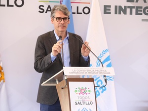"Esta iniciativa y otras que estamos viendo en Saltillo son parte de un programa exitoso e innovador que estamos replicando en otros lugares del país", asegura Mark Manly, representante de Acnur México.