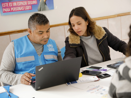 En el ACNUR trabajamos para garantizar los derechos de las personas refugiadas.