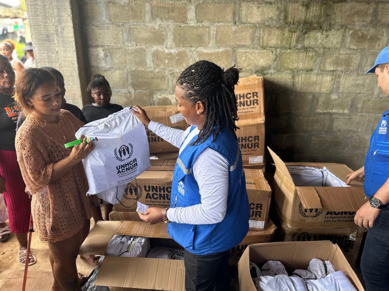 Entrega de asistencia humanitaria de emergencia en Chocó.