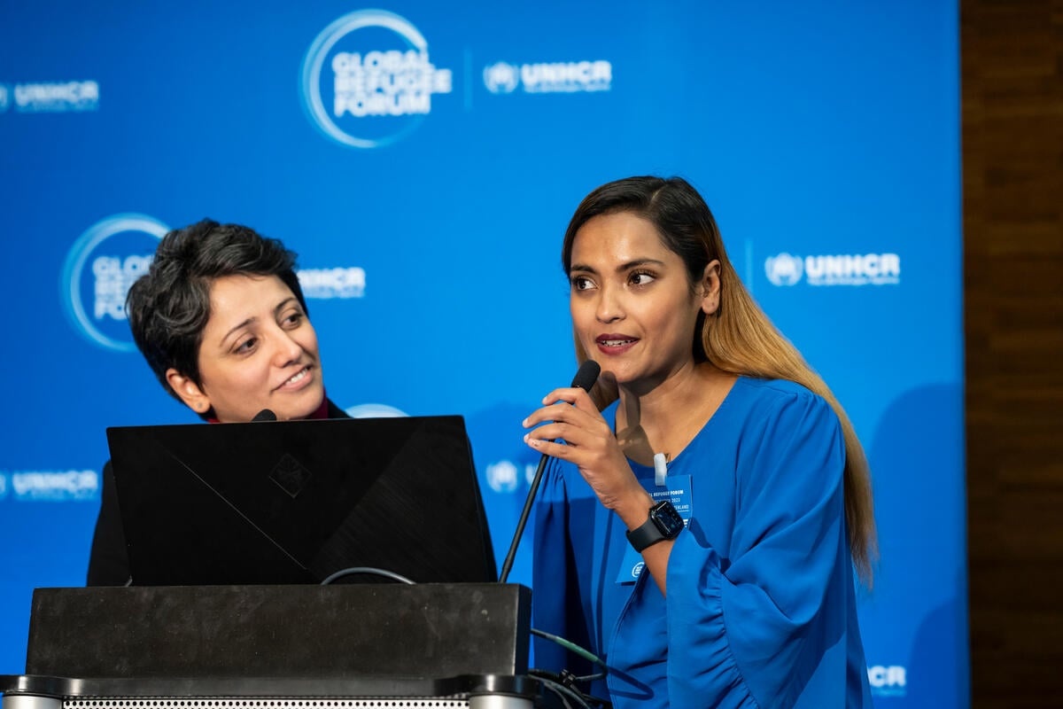 Dos mujeres toman la palabra en el Foro Mundial sobre los Refugiados