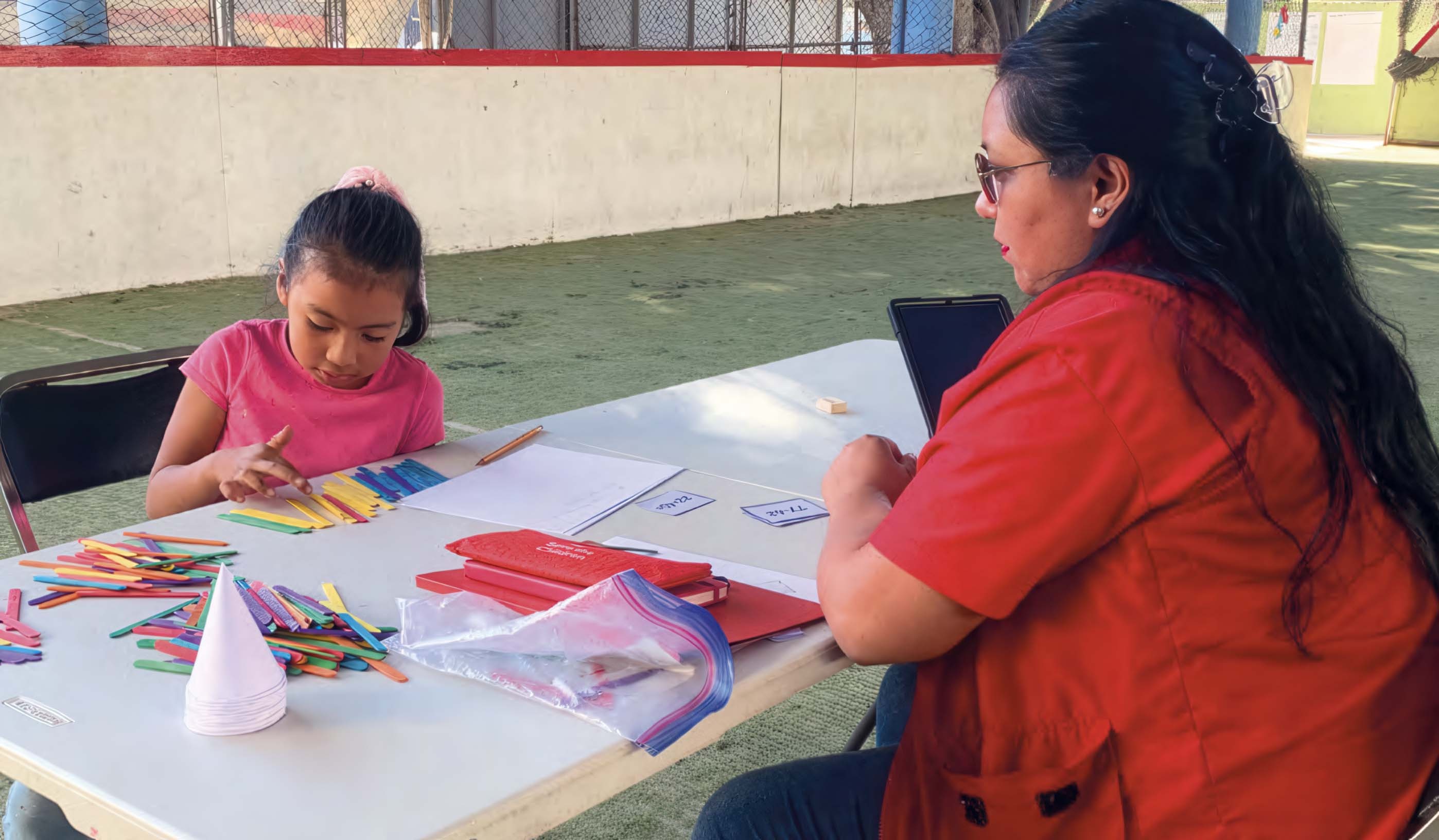 Medici&oacute;n de los resultados de aprendizaje de ni&ntilde;as, ni&ntilde;os y adolescentes forzados a huir.M&eacute;xico