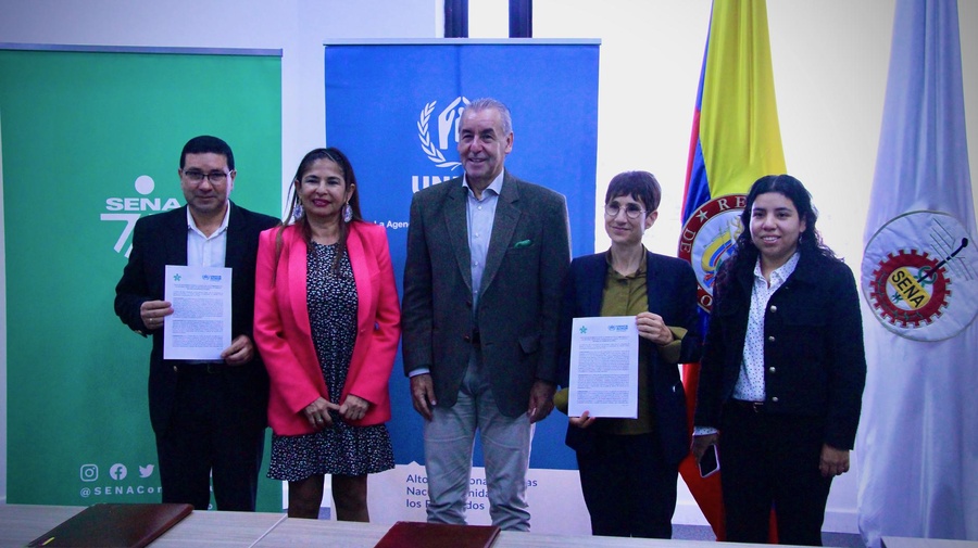 Evento de la firma de carta de entendimiento entre ACNUR y el SENA, el 22 de marzo de 2023 en las oficinas de la Dirección General del SENA en Bogotá.