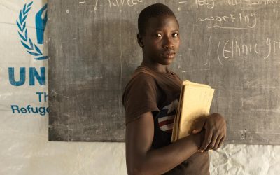 É a vez delas: 7 maneiras de ajudar meninas refugiadas a irem à escola