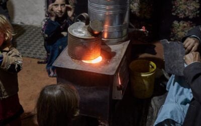 Famílias em Cabul lutam para sobreviver durante e depois do inverno