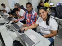 Empregabilidade de refugiados é impulsionada por projeto em tecnologia