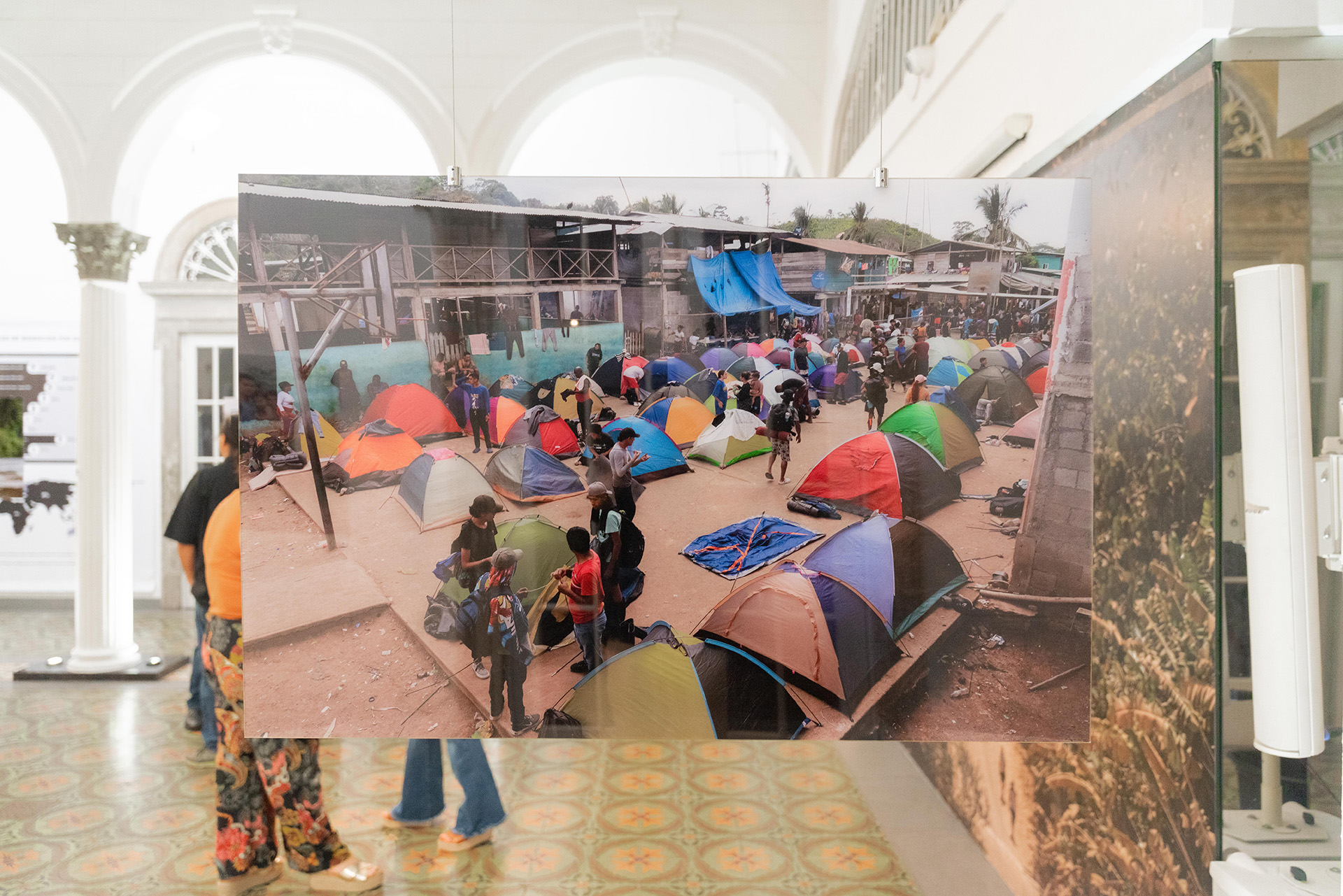 Inauguración de la exposición fotográfica &quot;Los que pasan&quot;.