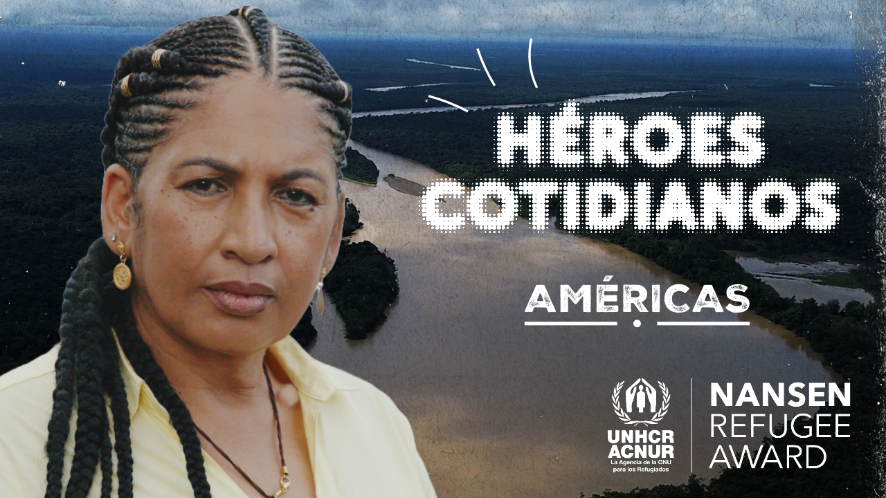 Imagen de portada para video sobre la ganadora de las Américas del Premio Nansen 2023 - foto de Elizabeth Moreno con un río al fondo