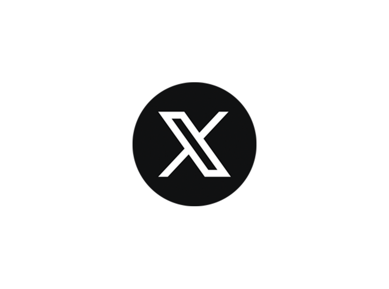 logo X en negro