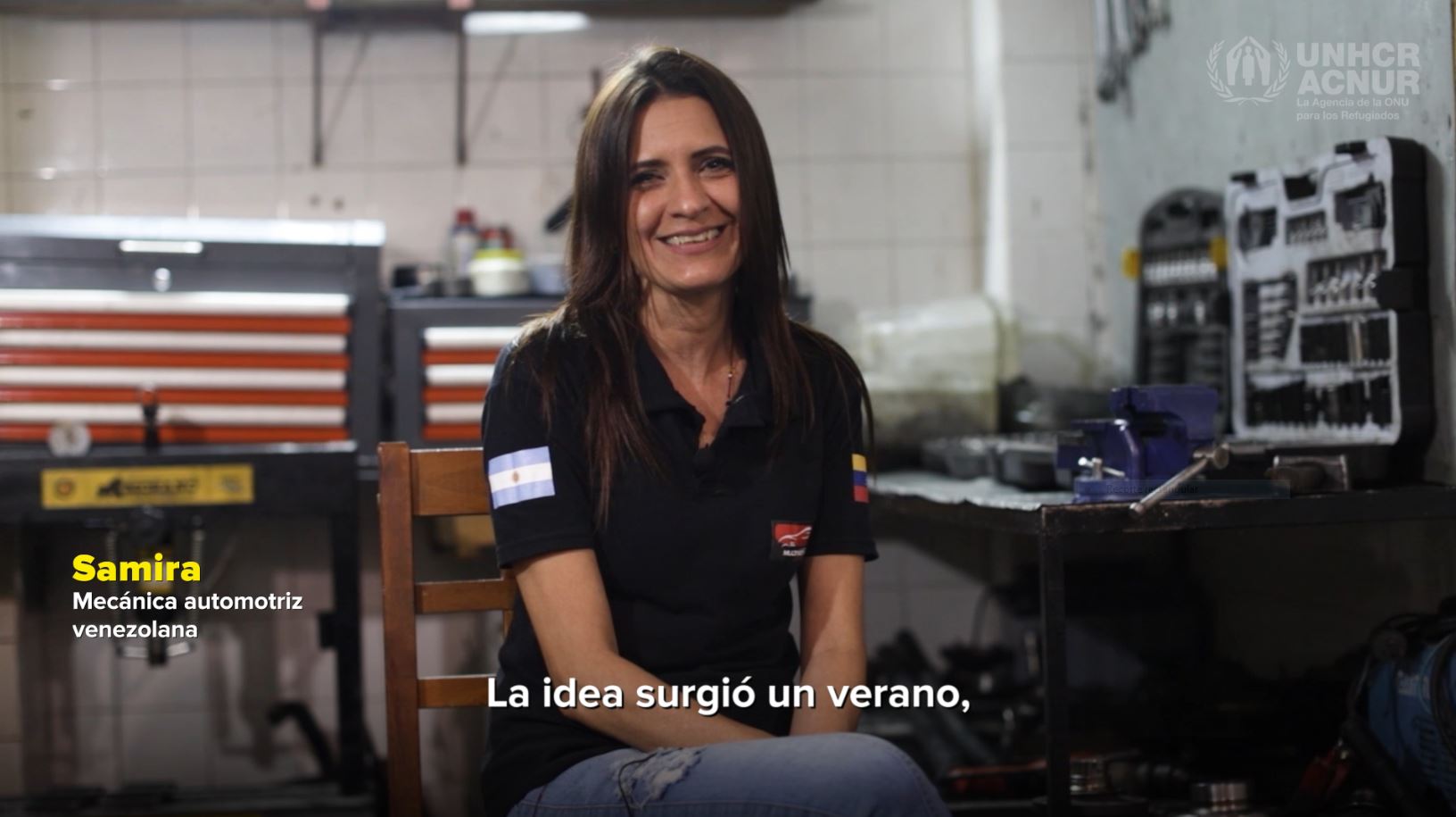 Mujer venezolana desafía estereotipos al abrir un taller mecánico en Argentina