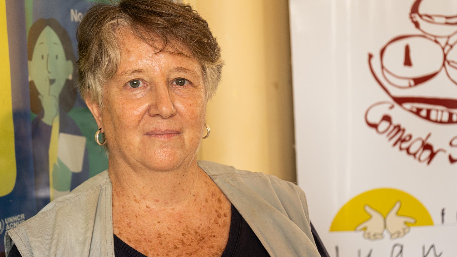 &quot;Muchas veces lo que primero necesita una persona cuando huye de su país es un lugar donde dormir, un plato de comida nutritivo, y sentirse a salvo&quot;, dijo Sonsoles Pérez, directora del programa de apoyo de la Fundación Tarabita. &quot;Esto es lo que brindamos aquí&quot;.