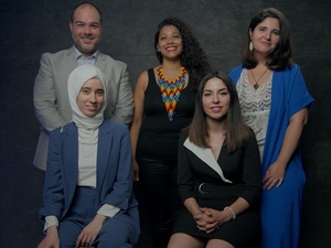 El equipo de refugiados de distintos orígenes y bagaje profesional que asesoran al ACNUR en el Foro España #ConLosRefugiados para movilizar a la sociedad civil en favor de la integración e inclusión de personas refugiadas.