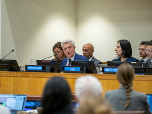El Alto Comisionado Filippo Grandi presenta su informe ante la Tercera Comisión de la Asamblea General de la ONU. 