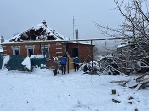 Millones de personas desplazadas ucranianas han soportado un invierno brutal, sumado al bombardeo incesante de viviendas, infraestructuras energéticas y otros servicios.