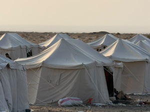 Campamento de Al Firdaws, en la gobernación de Adén (Yemen), donde se alojan familias desplazadas por el reciente recrudecimiento de los combates.