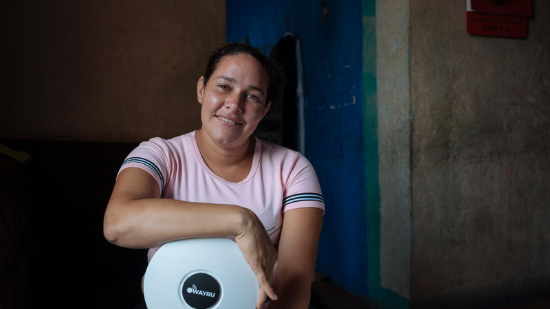 Ecuador. Venezuelan woman steps in to bridge digital gap in Ecuadorian neighbourhood