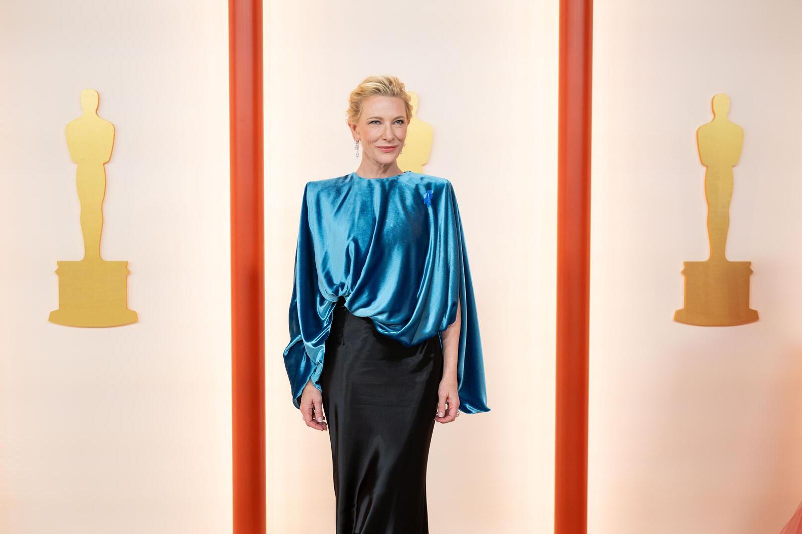 Cate Blanchett, nominada a mejor actriz, llegó a la alfombra roja de la 95 edición de los Óscar, en el Teatro Dolby®, en Ovation Hollywood, el 12 de marzo de 2023.