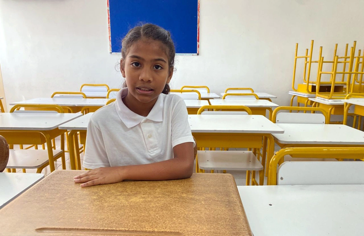 Voluntarios de ACNUR trabajando en comunidad