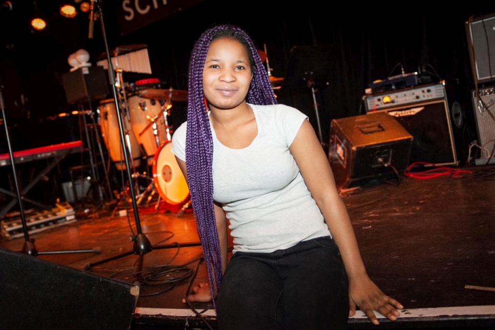 Faith Ogoruwa, nigeriana de 20 años, es la vocalista del grupo Unisono de refugiados y estudiantes de música. 