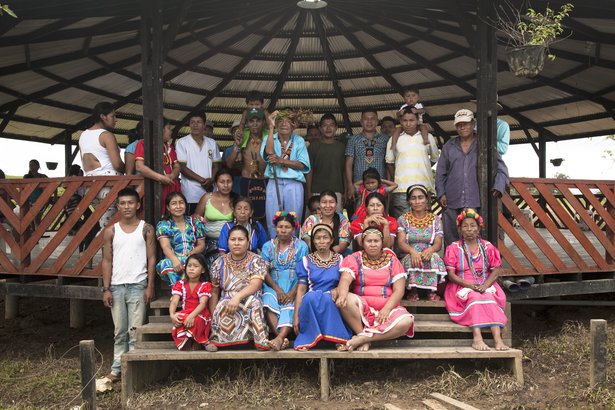 De los 7,3 millones de desplazados en Colombia, se estima que cerca del 3% es población indígena y el 10% afrodescendiente.