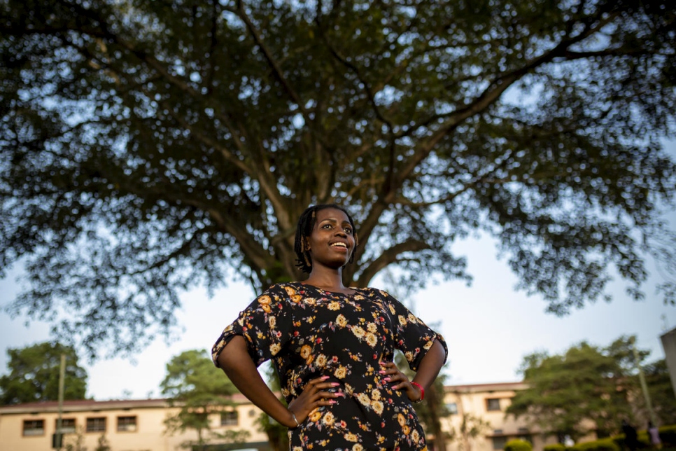 Después de huir de la RDC cuando era niña, Vickie es ahora becaria DAFI y estudiante de tercer año en Ciencias Administrativas en la Universidad Kyambogo en Kampala, Uganda.
