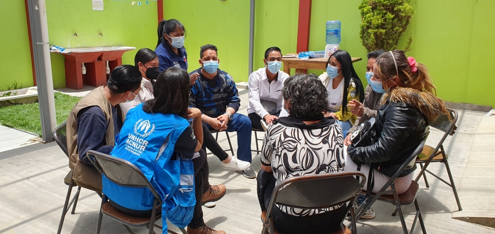 Más de 15 personas refugiadas y migrantes participaron de una consulta realizada por la Fundación Scalabrini y ACNUR en Chasquipampa.