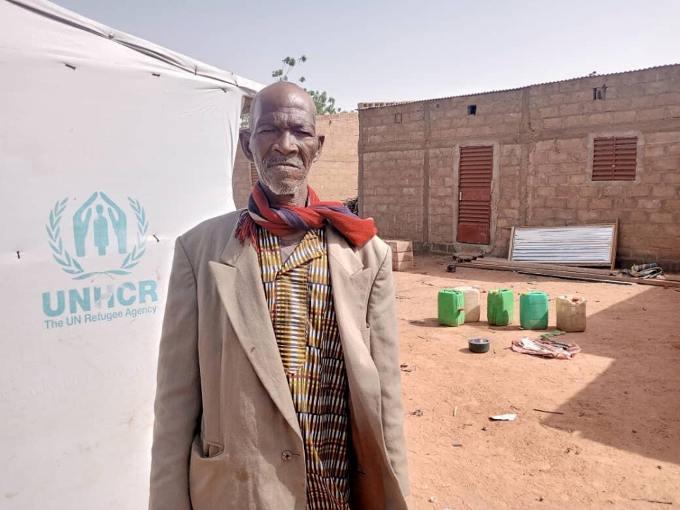 Lambda se encuentra en su comunidad en Tougouri, Burkina Faso, donde ha acogido a más de un centenar de personas desde noviembre de 2019.