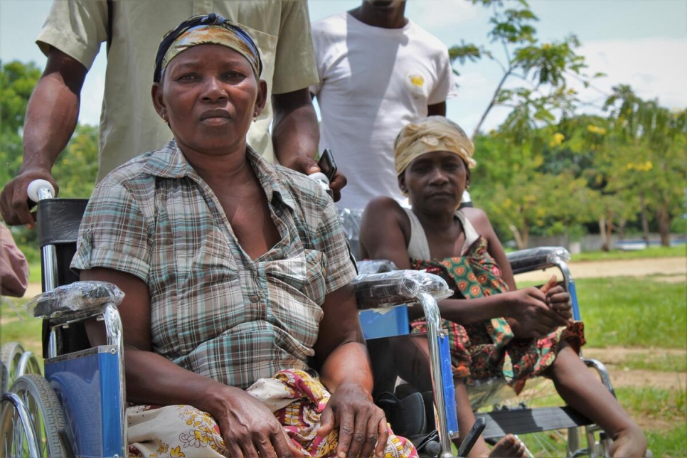 ACNUR proporciona dispositivos de apoyo a las personas con discapacidad que pertenecen a poblaciones desplazadas o de acogida en Cabo Delgado, al norte de Mozambique.
