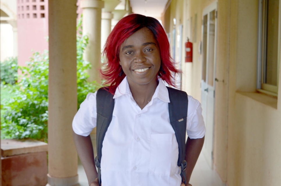 Ornella Banam, una refugiada de 30 años de la República Centroafricana retomó sus estudios de nutrición el año pasado en Côte d'Ivoire gracias a una beca DAFI.