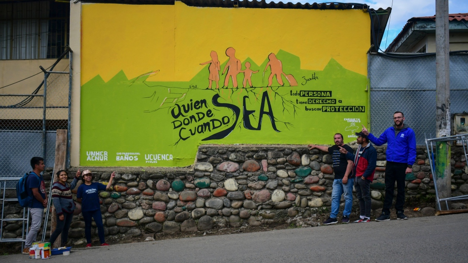 Como resultado de la convocatoria para RefugiArte+, elegimos un diseño para crear un mural que será replicado por todo Ecuador durante el 2022. Este el primer mural que se pinta en el año en Cuenca.